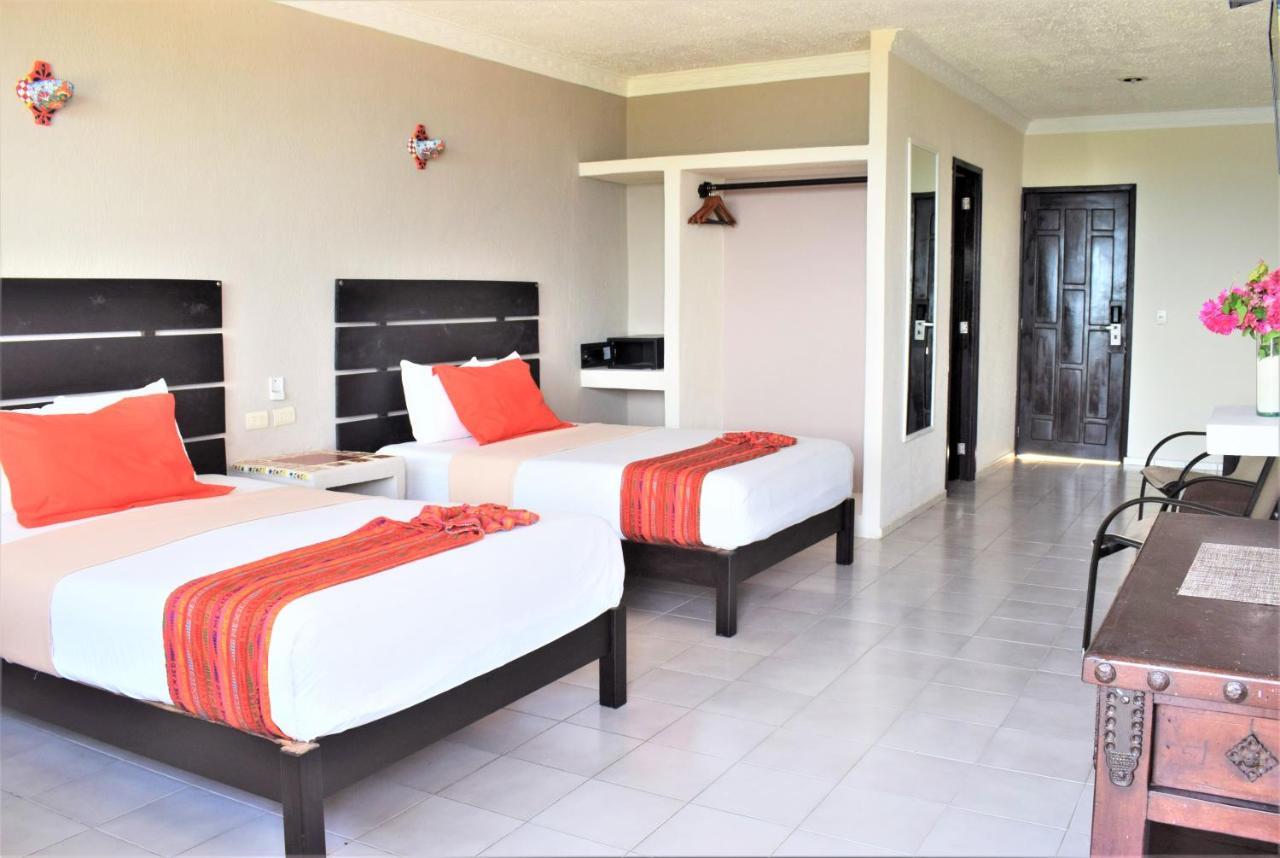 Hacienda Morelos Beachfront Hotel Puerto Morelos Exterior foto