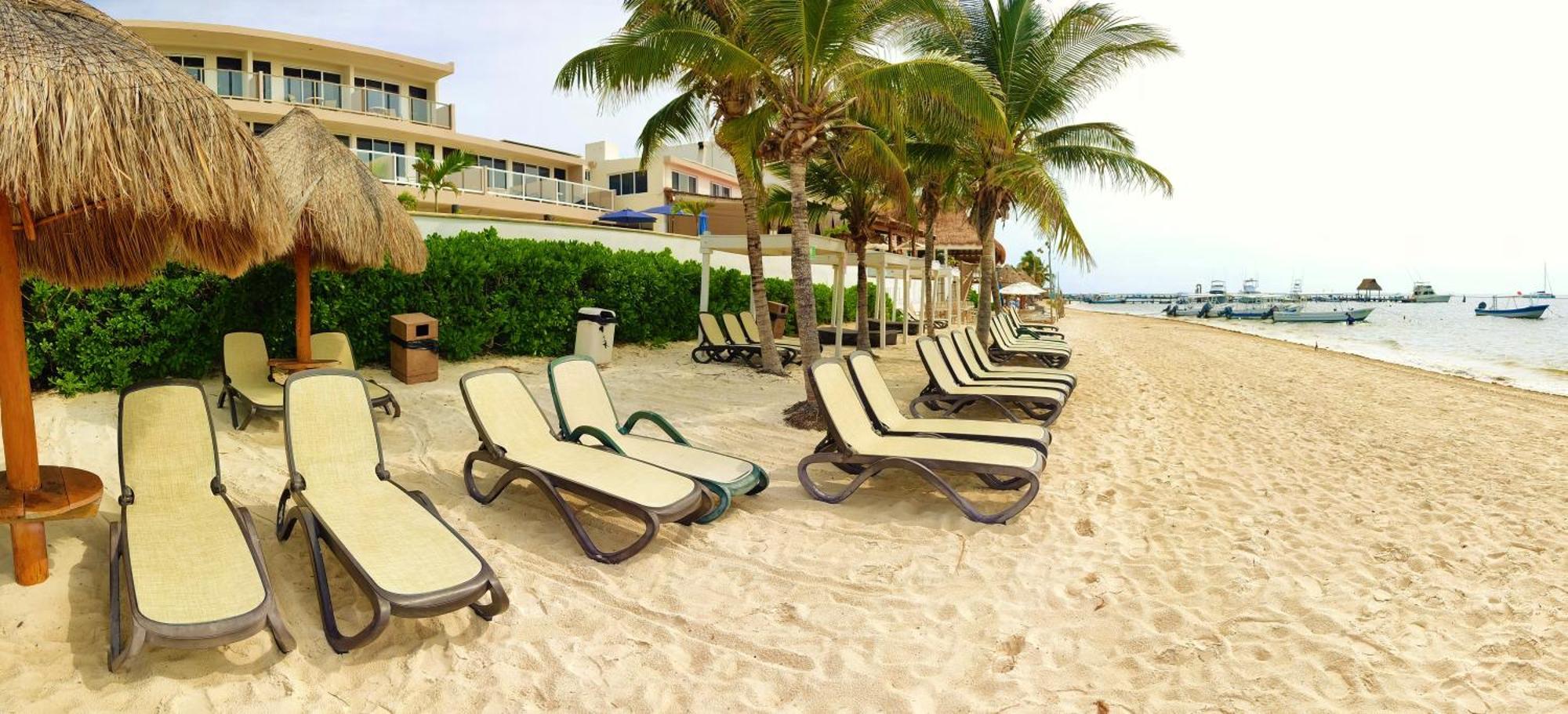 Hacienda Morelos Beachfront Hotel Puerto Morelos Exterior foto