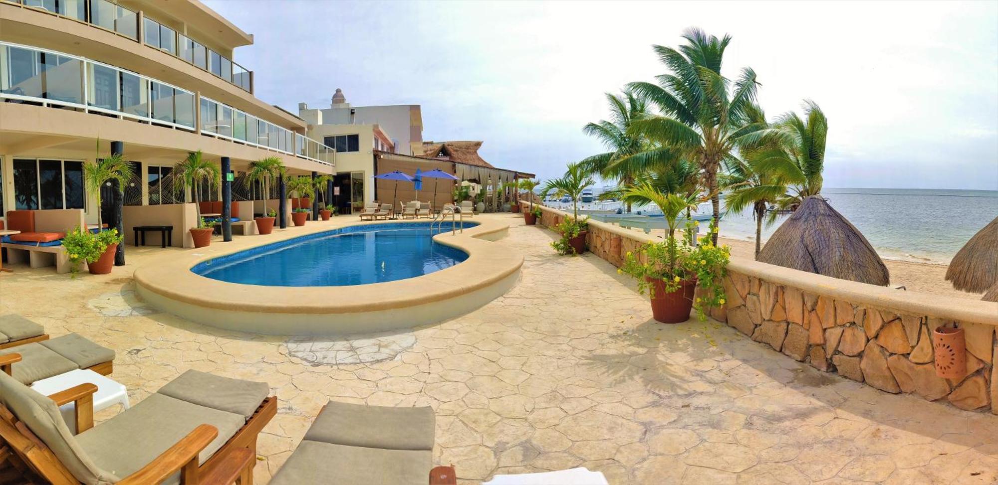 Hacienda Morelos Beachfront Hotel Puerto Morelos Exterior foto